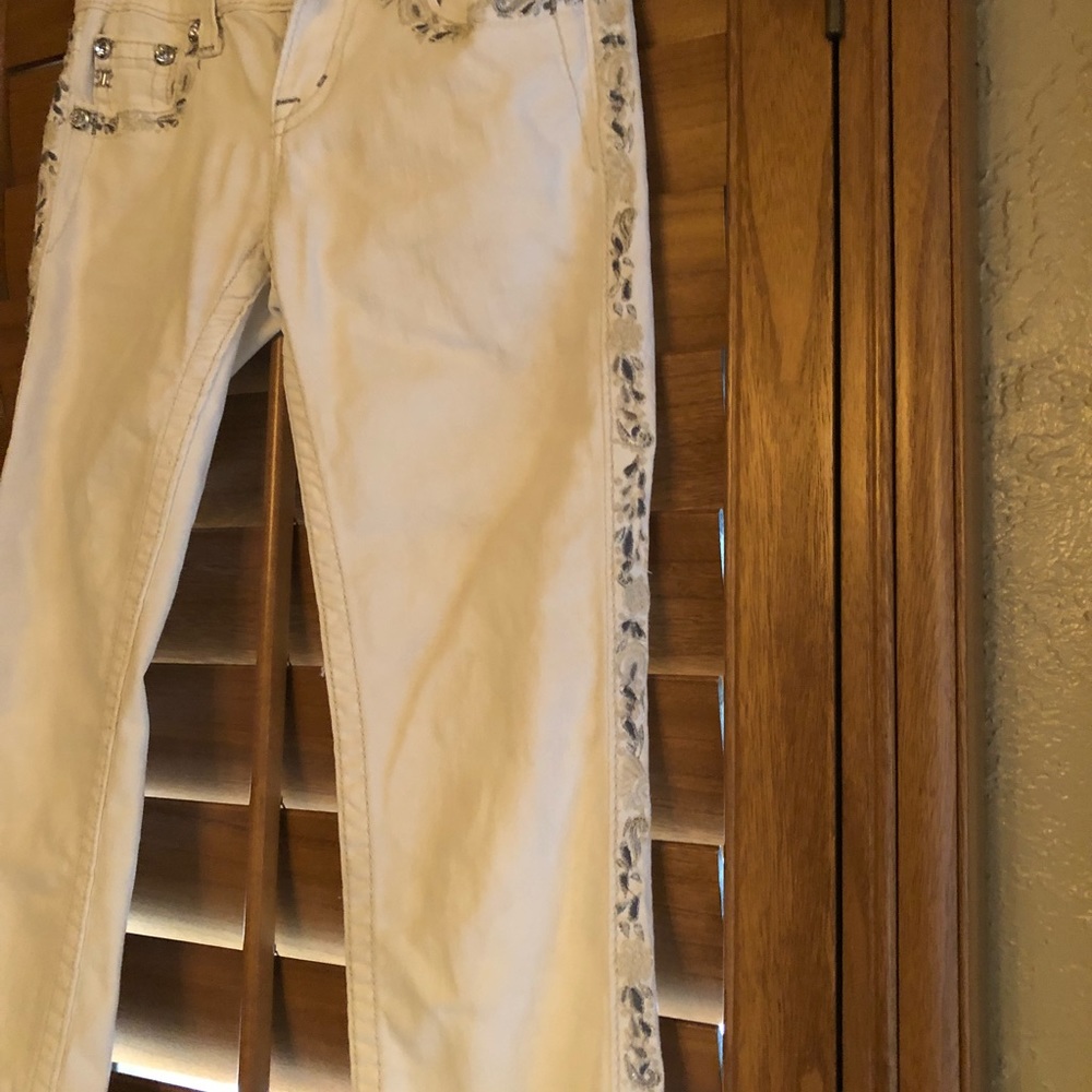 Jeans - Picture 2 of 4